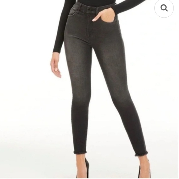Good American Good Waist Fray Hem Crop Skinny Jean Womens 0/25 Black Ultra High - Picture 4 of 11